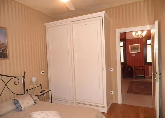 Ca' Delle Maschere شقة البندقية