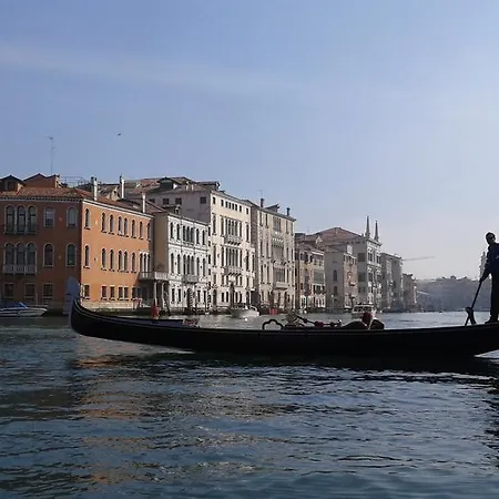 Ca' Delle Maschere *